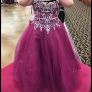 from whatchamacallit in Dallas, size 18, purple